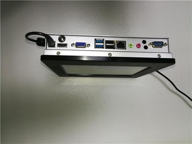 8寸i7无风扇平板电脑 嵌入式工业计算机制造商的工控电脑产品解析